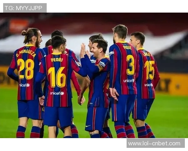 巴萨狂胜曼联6-2补时进球点燃全场激情瞬间回顾