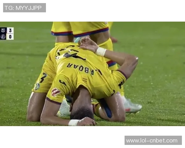 西甲焦点战切尔西与巴萨激战成平局帽子戏法引发全场热议