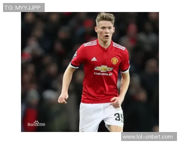 西甲激战曼联逆转国米红牌事件引发全场热议战术分析一览