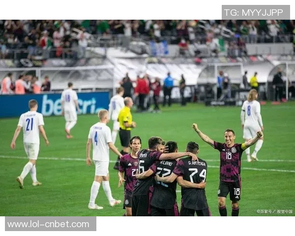 足总杯激战利物浦与里昂平局红牌争议引发全场热议与集锦回顾