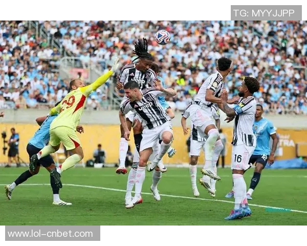 中超赛场曼城大胜尤文图斯神奇扑救引发全场热潮数据解析尽显精彩