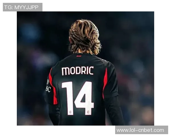 足总杯激战皇马与AC米兰握手言和转会传闻引发热议