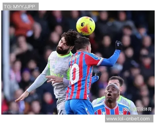 国王杯激战曼联大胜曼城红牌争议引发全场热议与激情 国王杯激战曼联大胜曼城红牌争议引发全场热议与激情