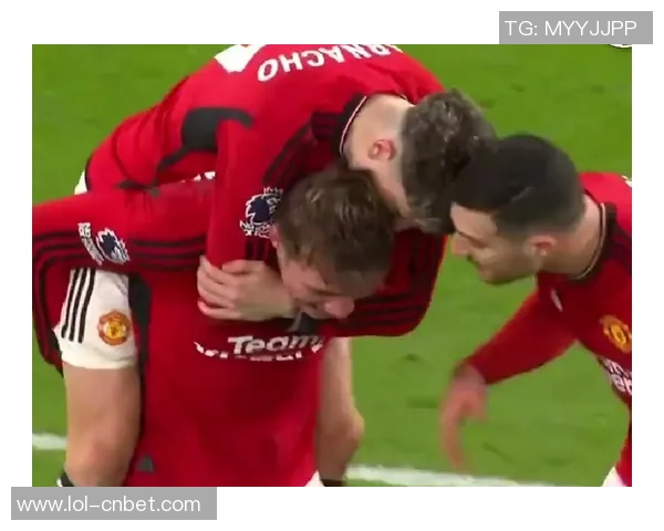 意甲精彩对决里昂与曼联战成平局绝杀瞬间引发全场沸腾