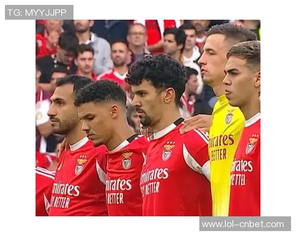 世界杯精彩对决里昂完胜本菲卡晋级点球大战引爆全场热情